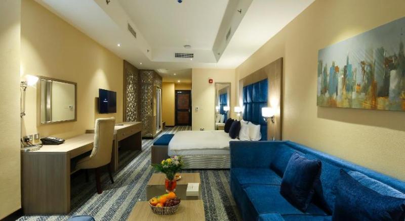 The Castle Premium Hotel Doha Exterior photo